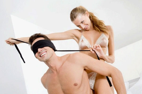Khi thực hiện cần sự đồng thuận của cả hai để đảm bảo sự thoải mái