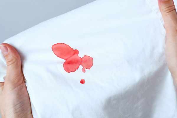 Quan hệ ra máu phổ biến khi quan hệ lần đầu ở phái nữ Quan hệ ra máu phổ biến khi quan hệ lần đầu ở phái nữ